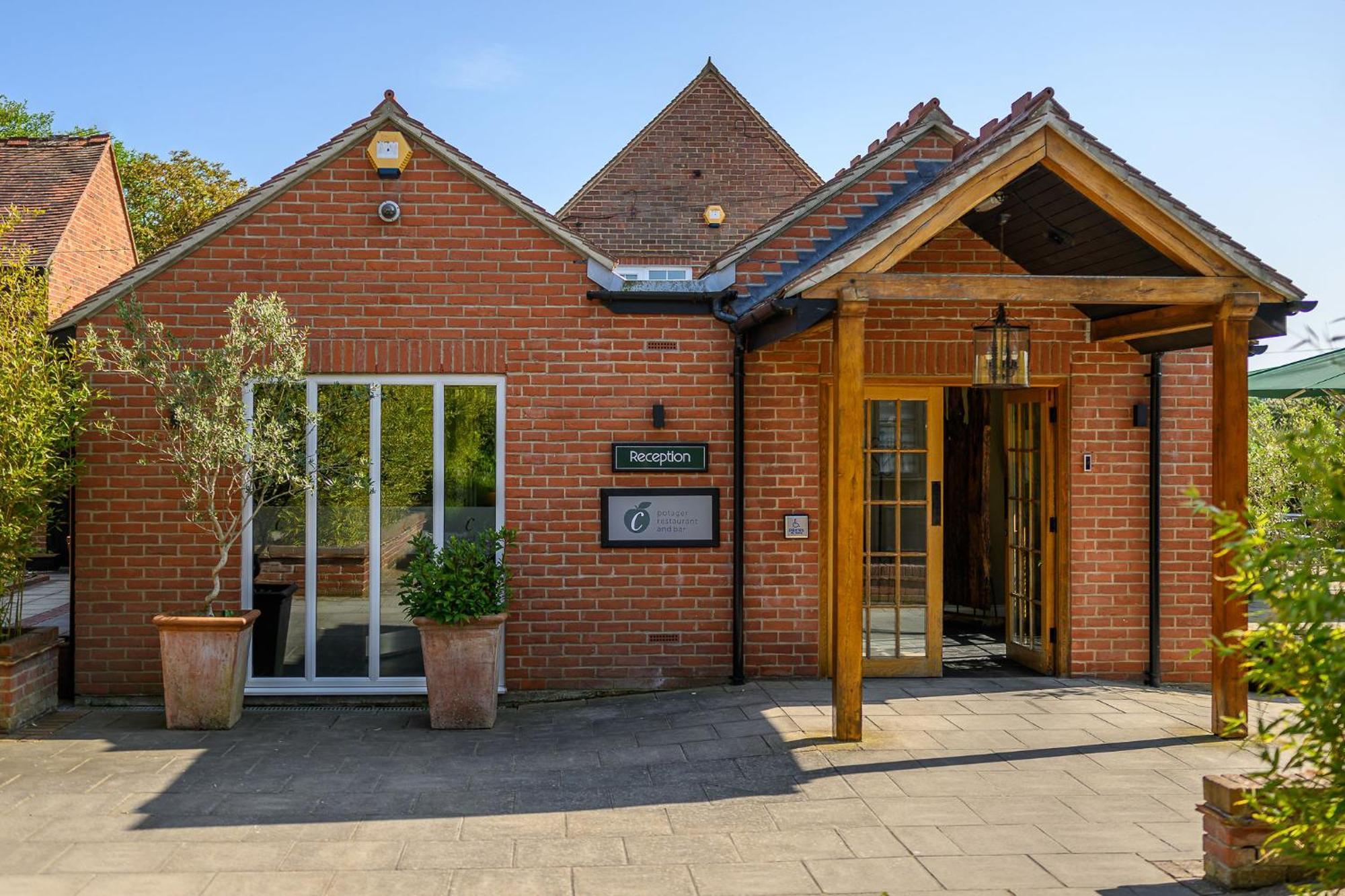 Crouchers Hotel 치체스터 외부 사진