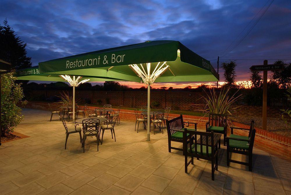 Crouchers Hotel 치체스터 외부 사진